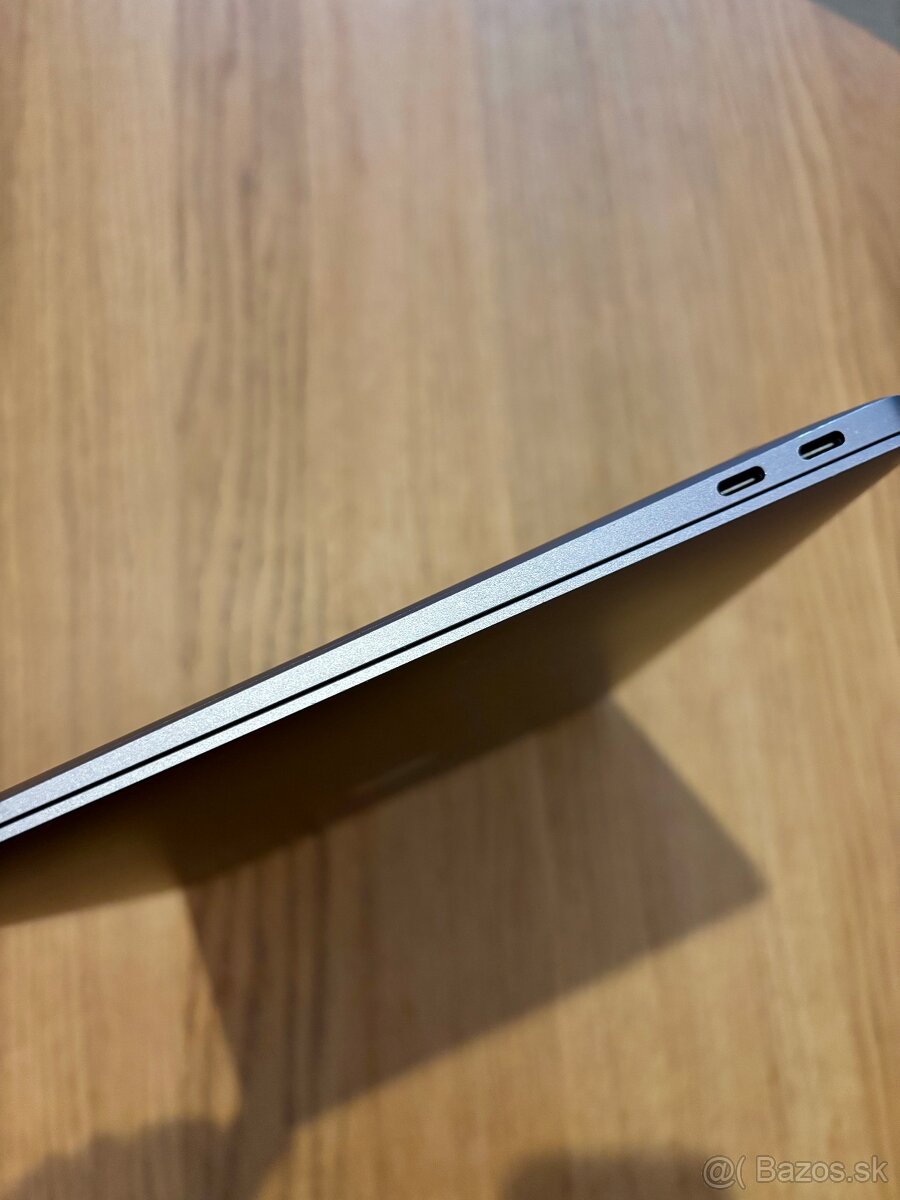 Macbook Air 13 Retina 2020 - 6