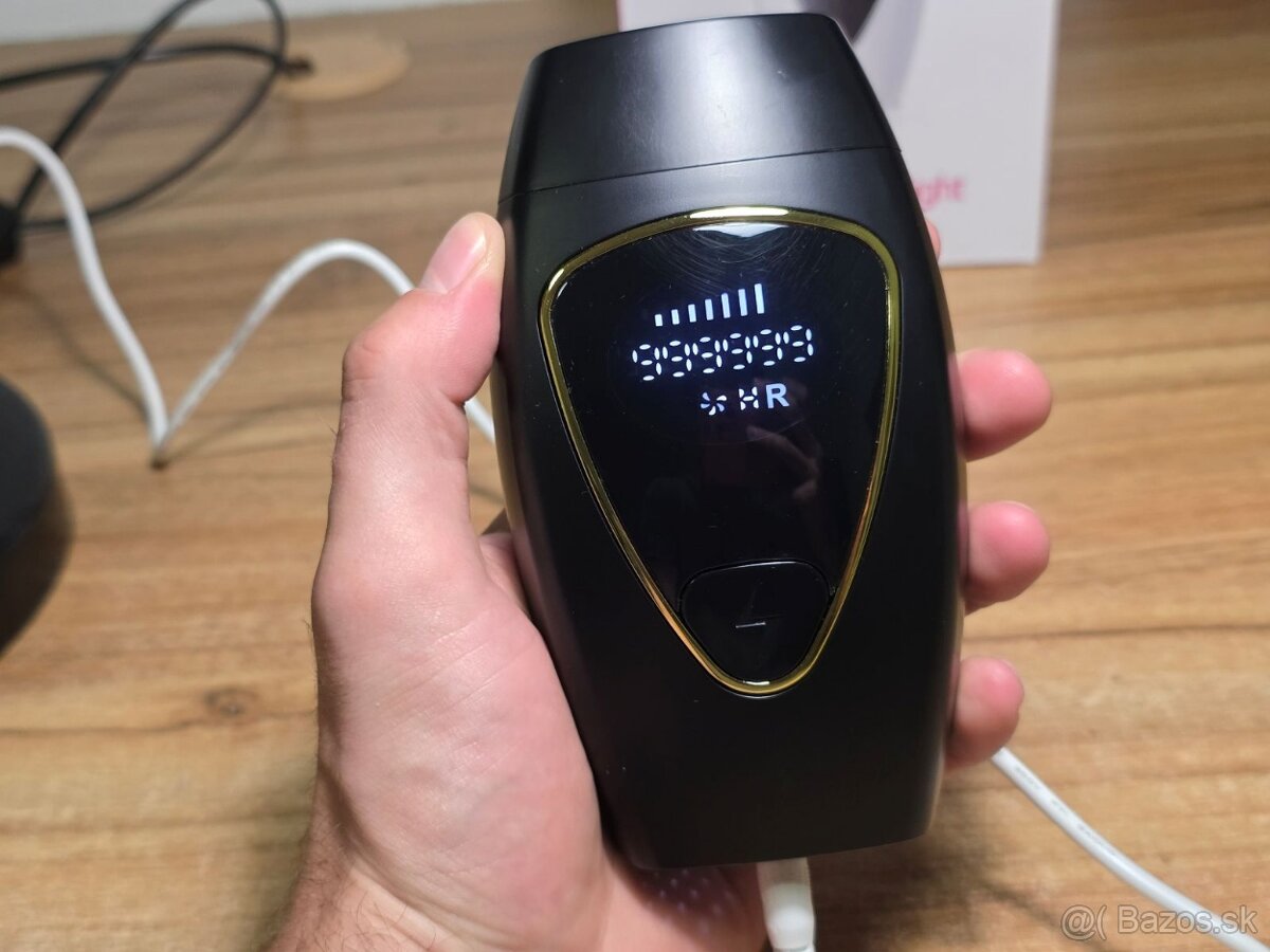 Laserový epilátor Lumify Crystal Pro - 6