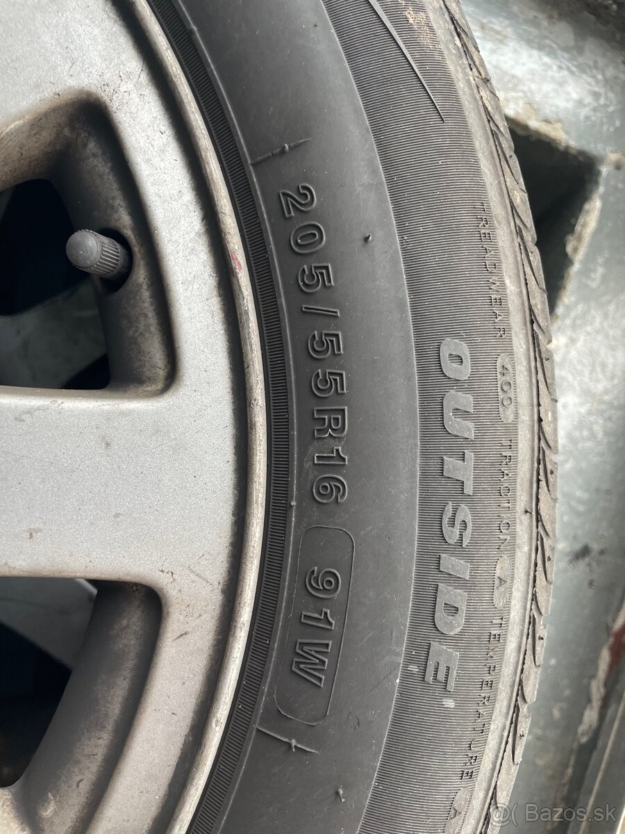 205/55r16 - 6