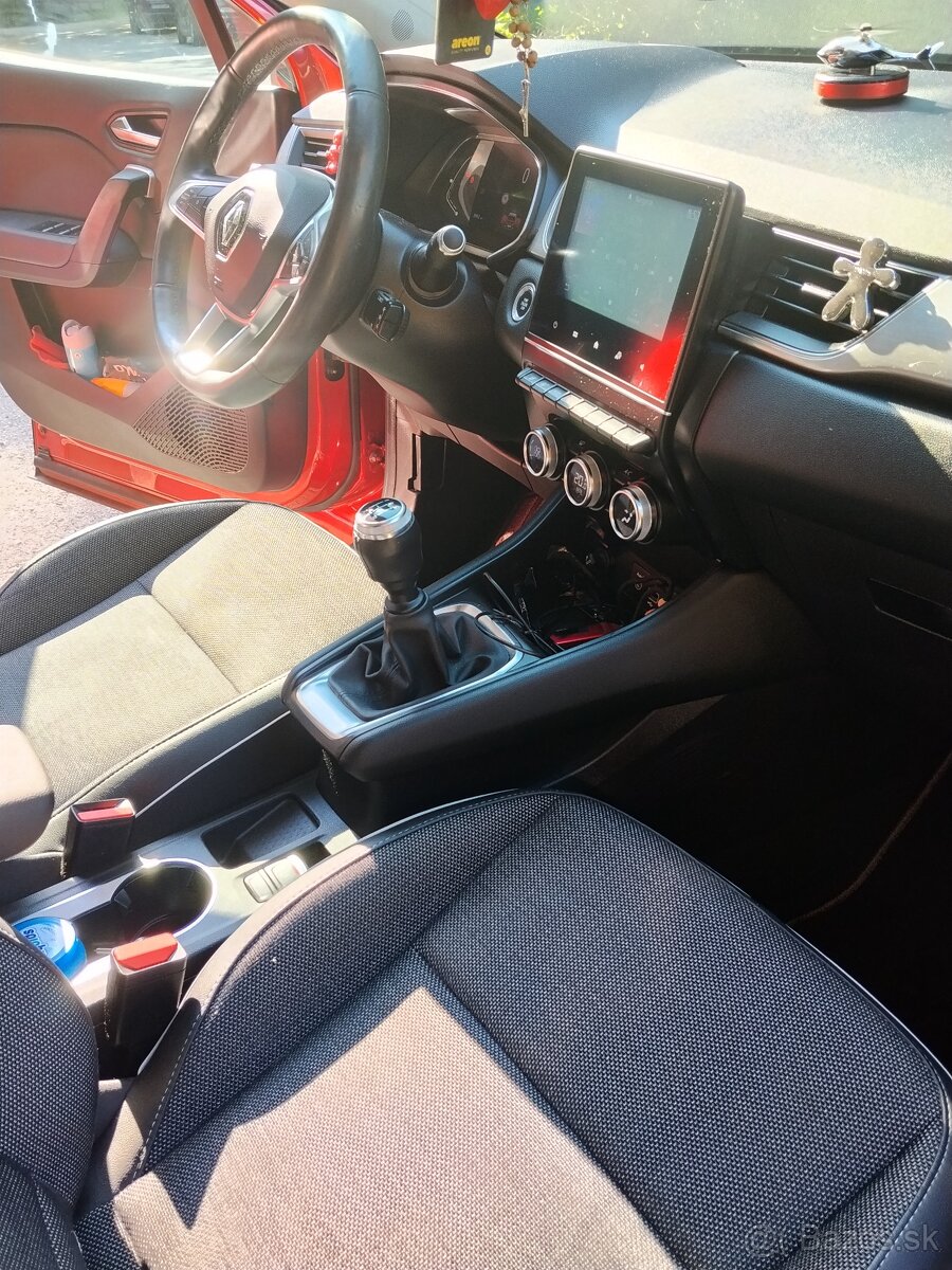 Renault Captur - 6