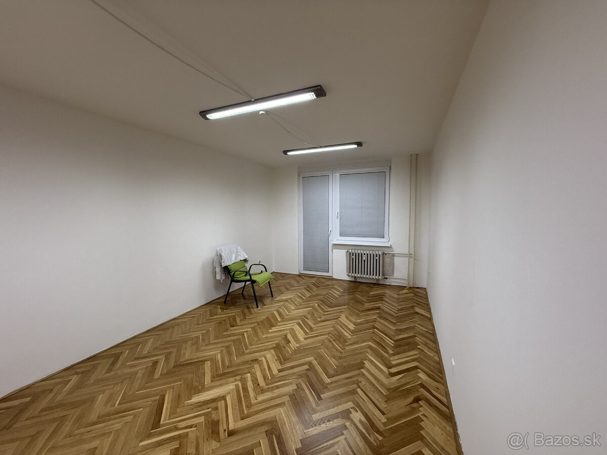 Veľký 2-izbový byt na prenájom - 6
