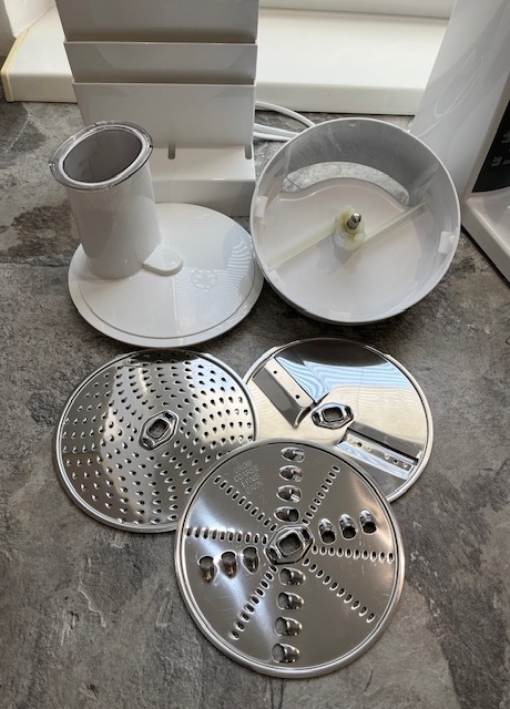 Bosch mum 4855/05 kuchynský robot 600w - 6