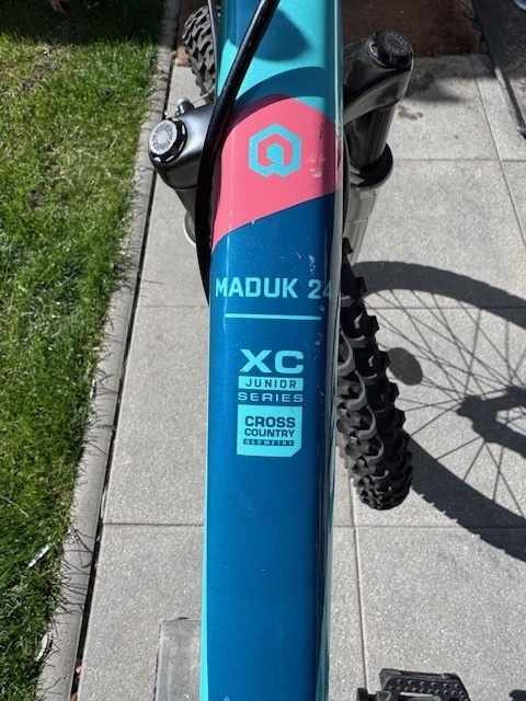 juniorský horský bicykel 24" - 6