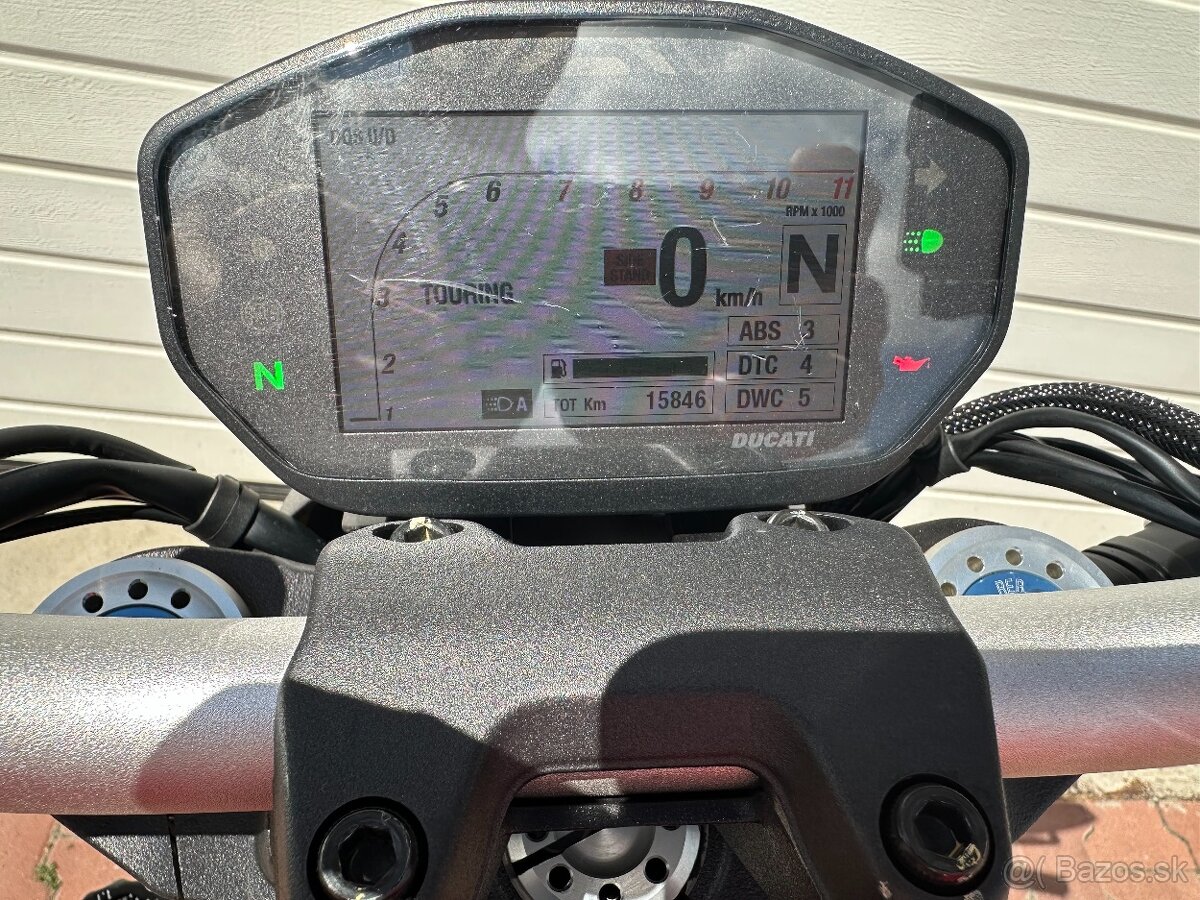 Ducati Monster 1200 S - 6