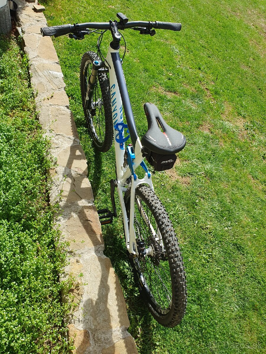 Horsky bicykel canyon nerve xc f8 - 6