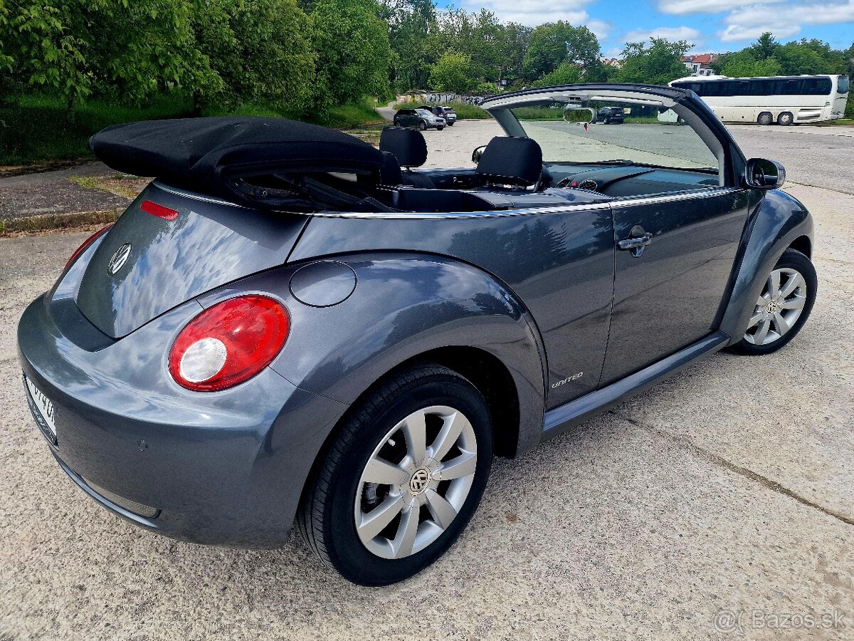 Volkswagen New Beetle 1.9TDI rok 2009 - 6