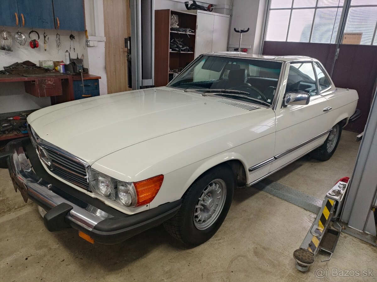 Mercedes-Benz 380 SL R107 - 6