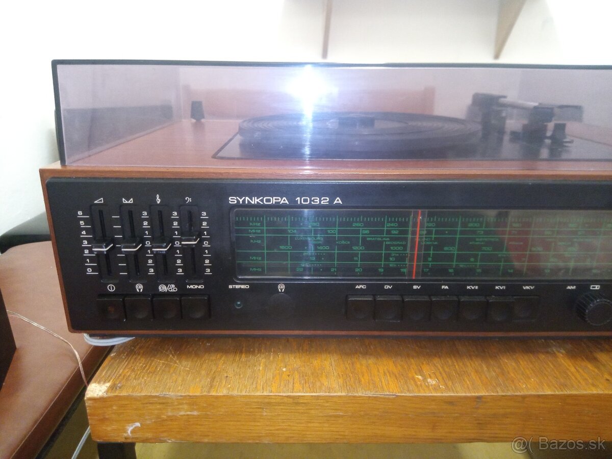 Gramorádio Tesla Synkopa 1032 A - 6