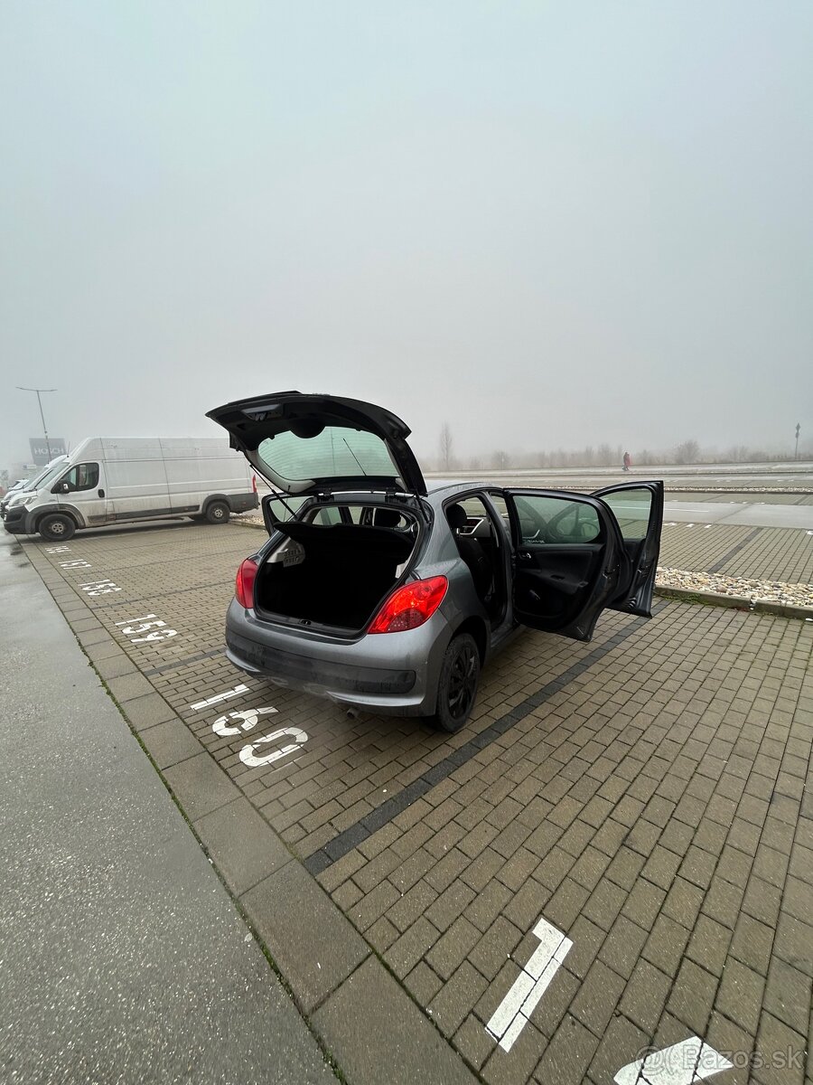 Peugeot 207 1.4 70kw - 6