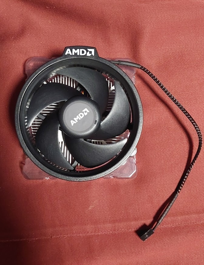 AMD Ryzen 7 2700X + AMD Wraith PRISM Cooler - 6