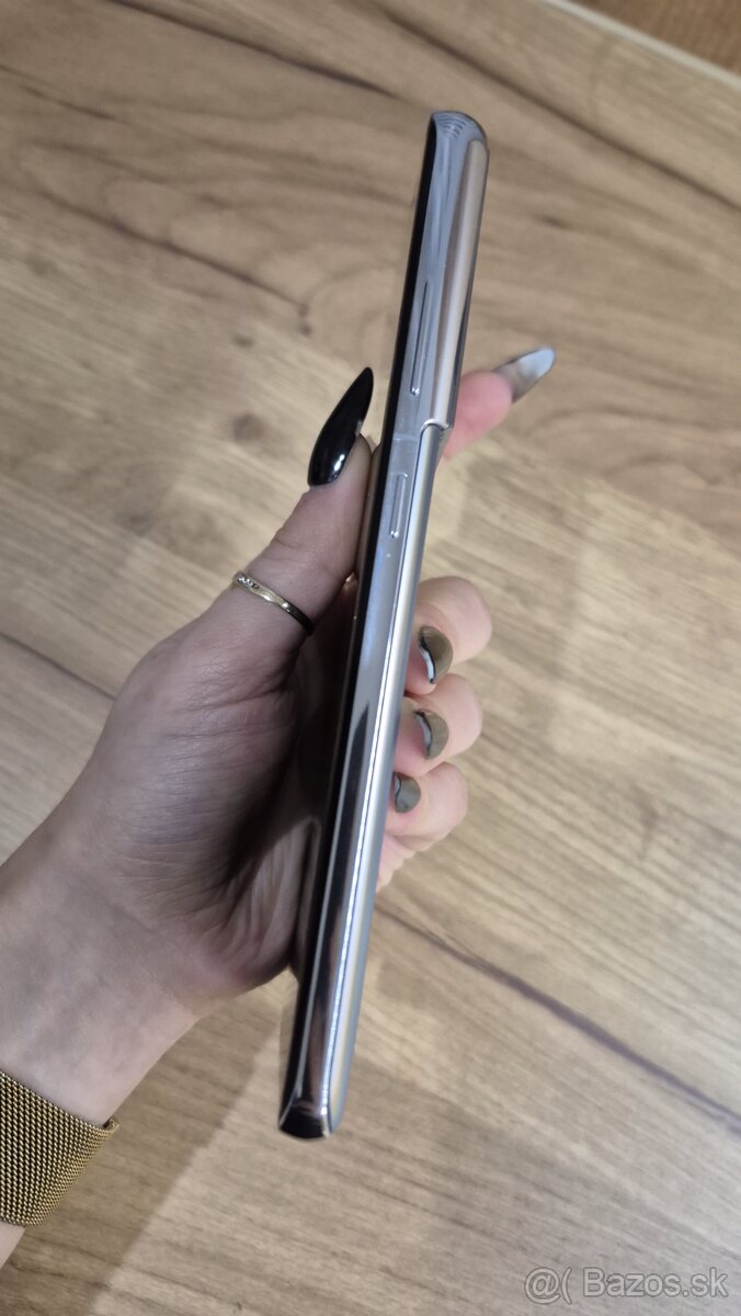Samsung Galaxy S21 Ultra - 6