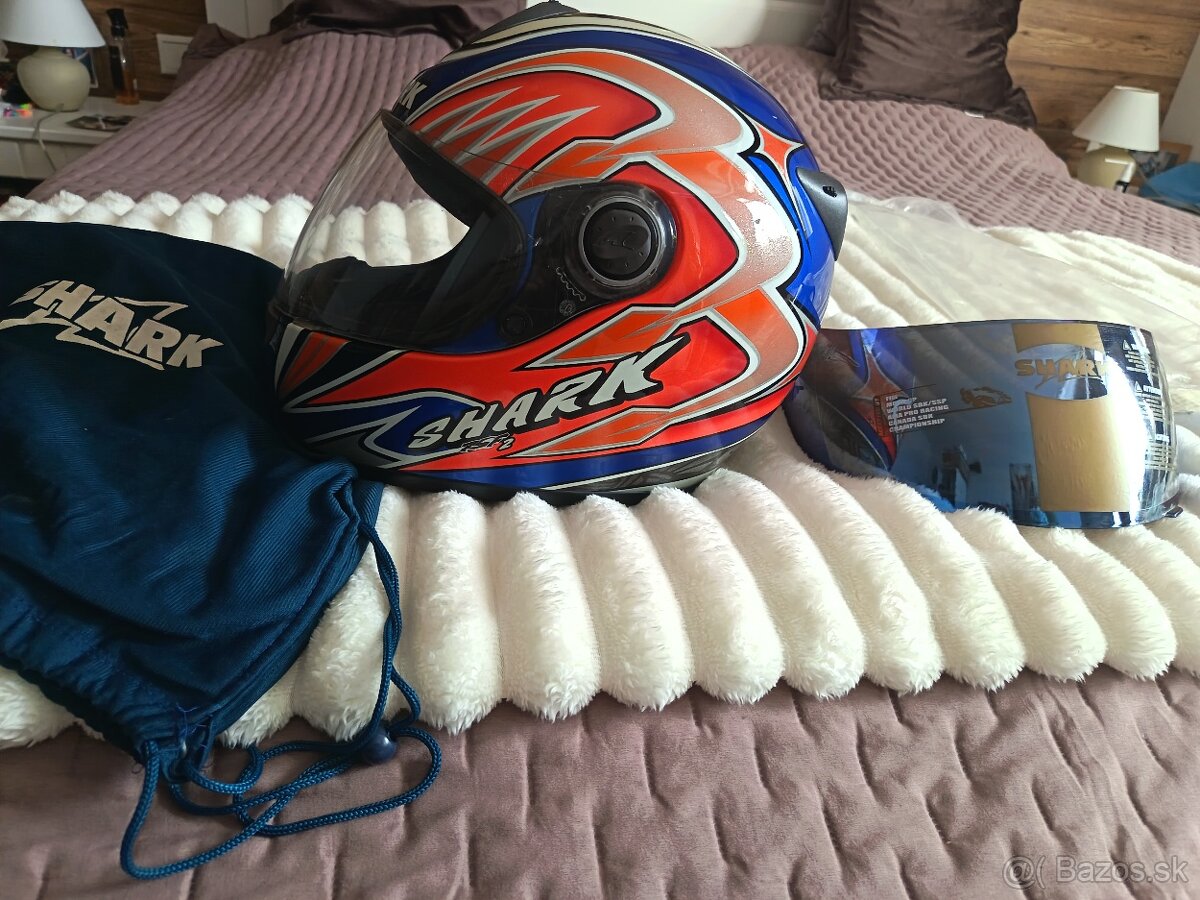 Prilba SHARK - 6
