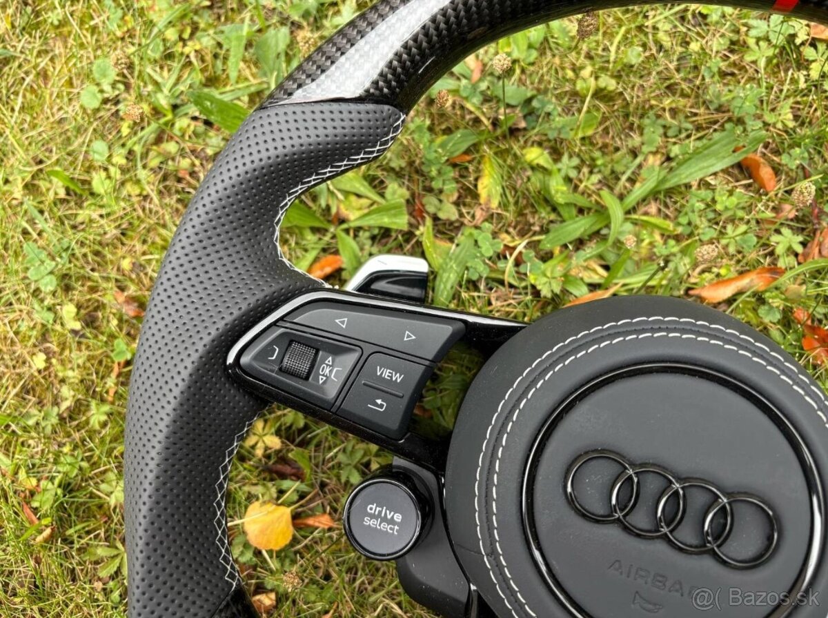 AUDI R8 VOLANT SPORTOVY --- START/STOP - DRIVE SELECT karbon - 6