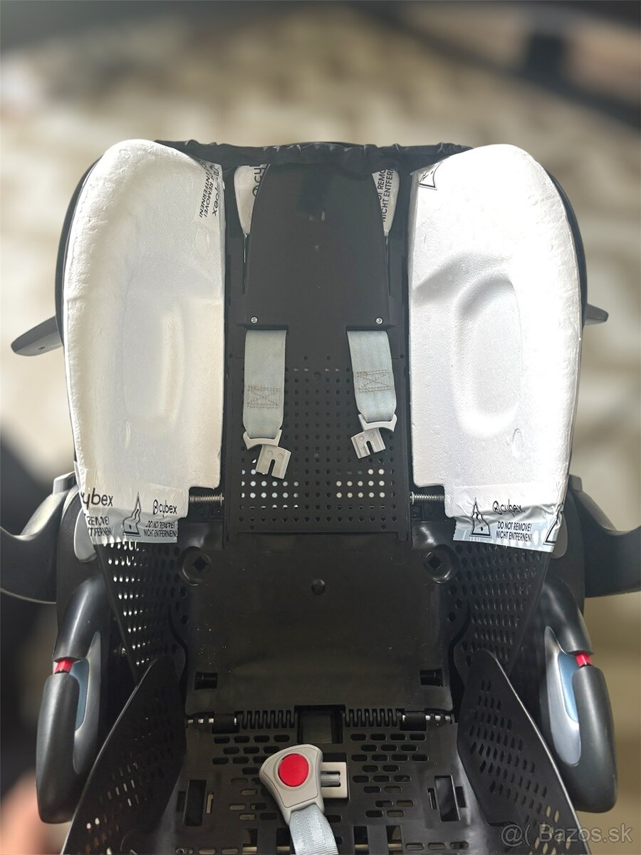 Autosedačka značky CYBEX cloud i-size plus platinum - 6