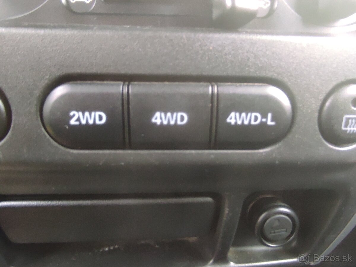 Suzuki Jimny 1.5ddis - 6