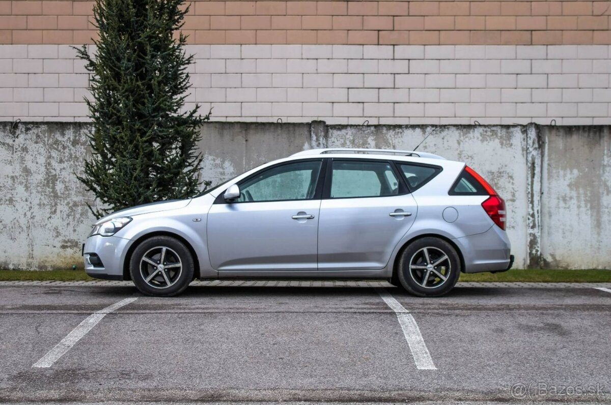 Kia Cee´d SW 1.4 CVVT 16V LX - 6