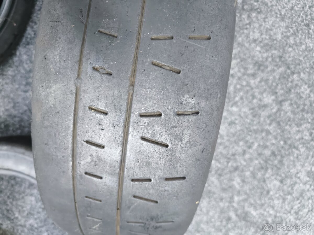 Závodné pneumatiky Pirelli 195/50 R15 - 6