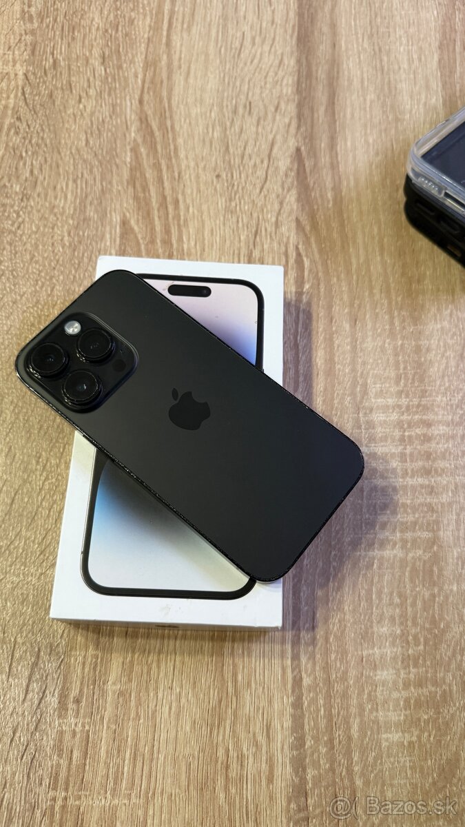 Vymenim iPhone 14 Pro 128gb + 4 obaly - 90% bateria - 6