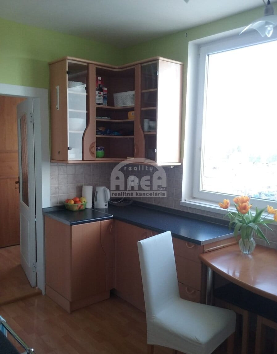 4- izbový byt v TOP lokalite sídliska Východ v Michalovciach - 6