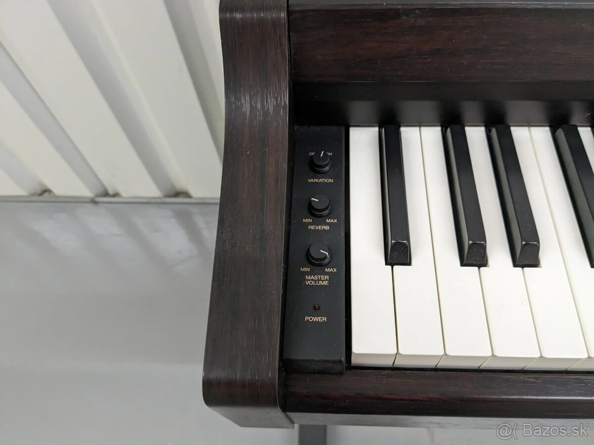 YAMAHA CLAVINOVA CLP-810S - Japonská kvalita - - 6