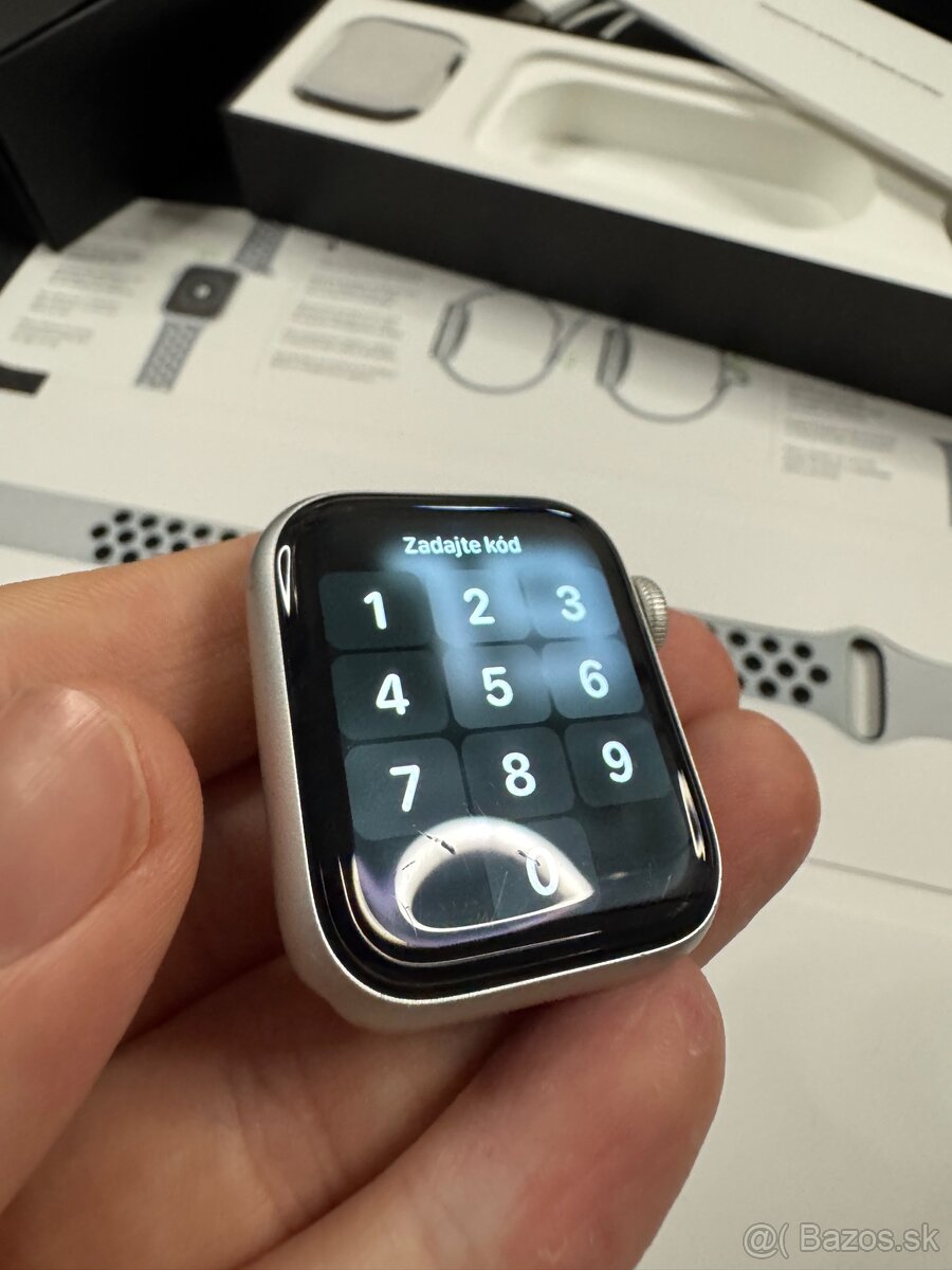 Apple Watch Series 5 Nike - 6