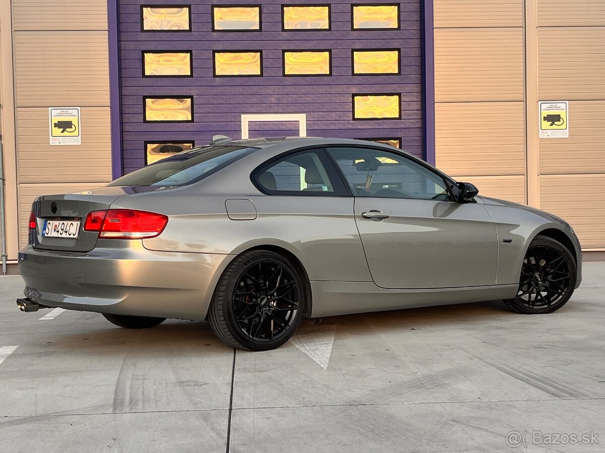 BMW E92 320i - 6