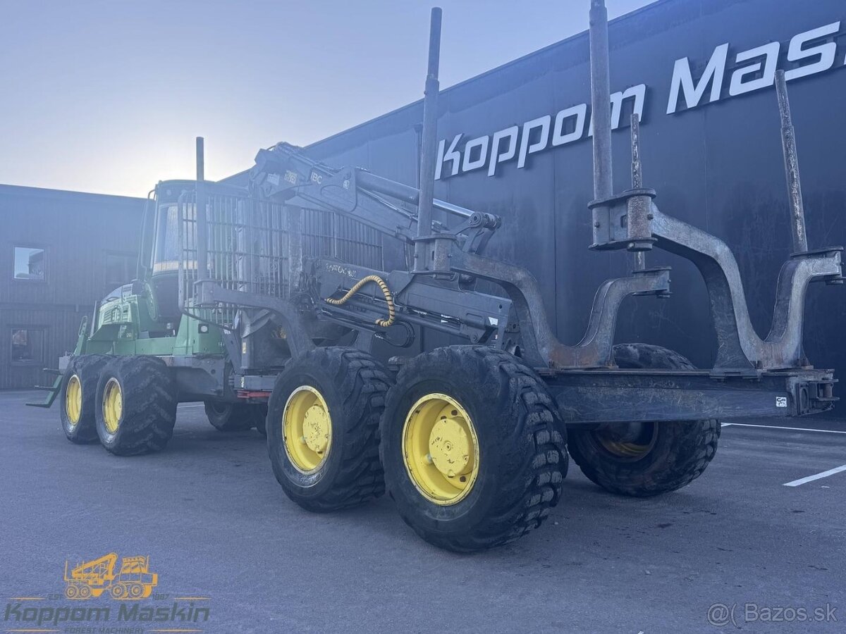 Vyvozka John deere 1210g - 6