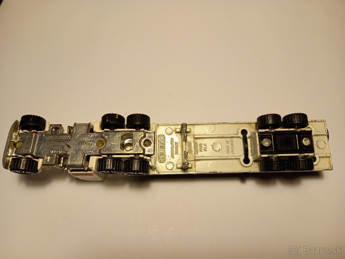 MATCHBOX CONVOY - KENWORTH AERODYNE+RÚRY - 6