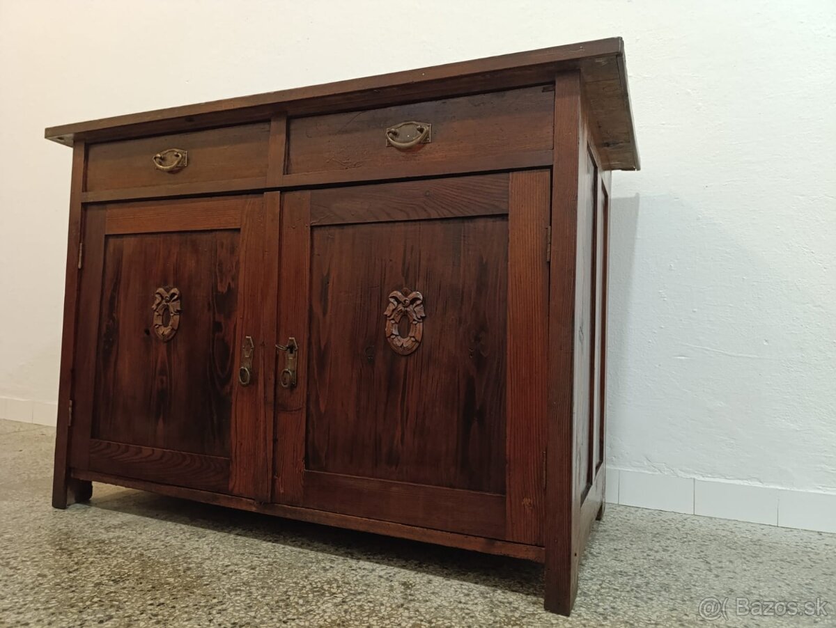 Starožitná komoda, nábytek z masívu, Nábytek s příběhem - 6
