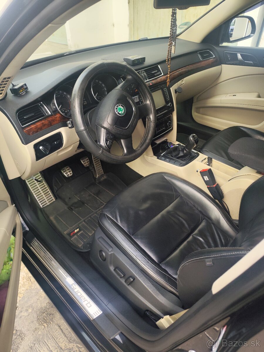 Superb2 2.0 TDI r.v.2012 - 6