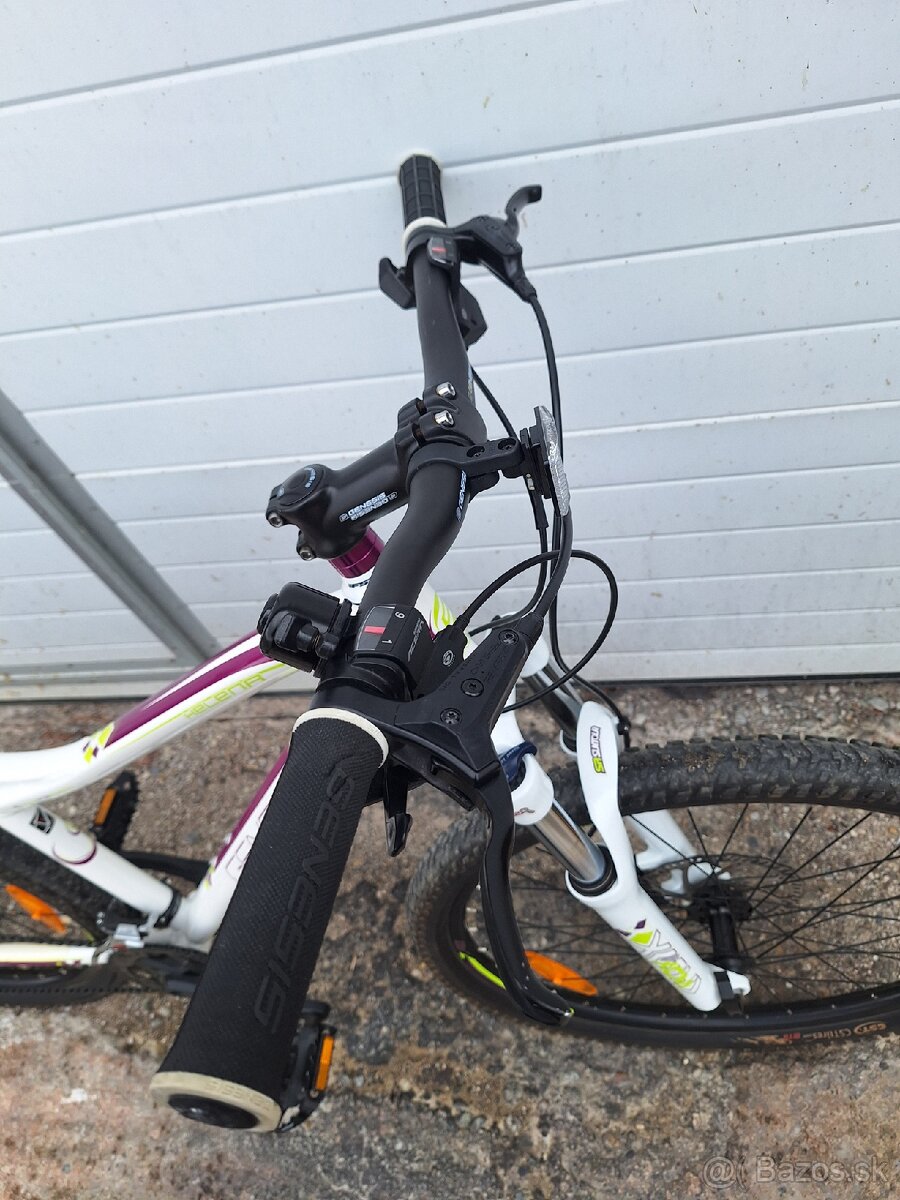 Horský bicykel Genesis Helena, 26", v dobrom stave - 6
