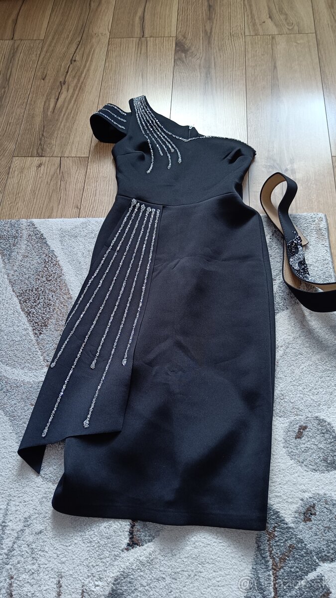 Krátke spoločenské šaty - 6