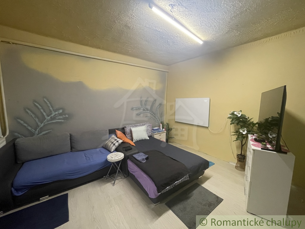 Rodinný dom s menším pozemkom v Seliciach - 6