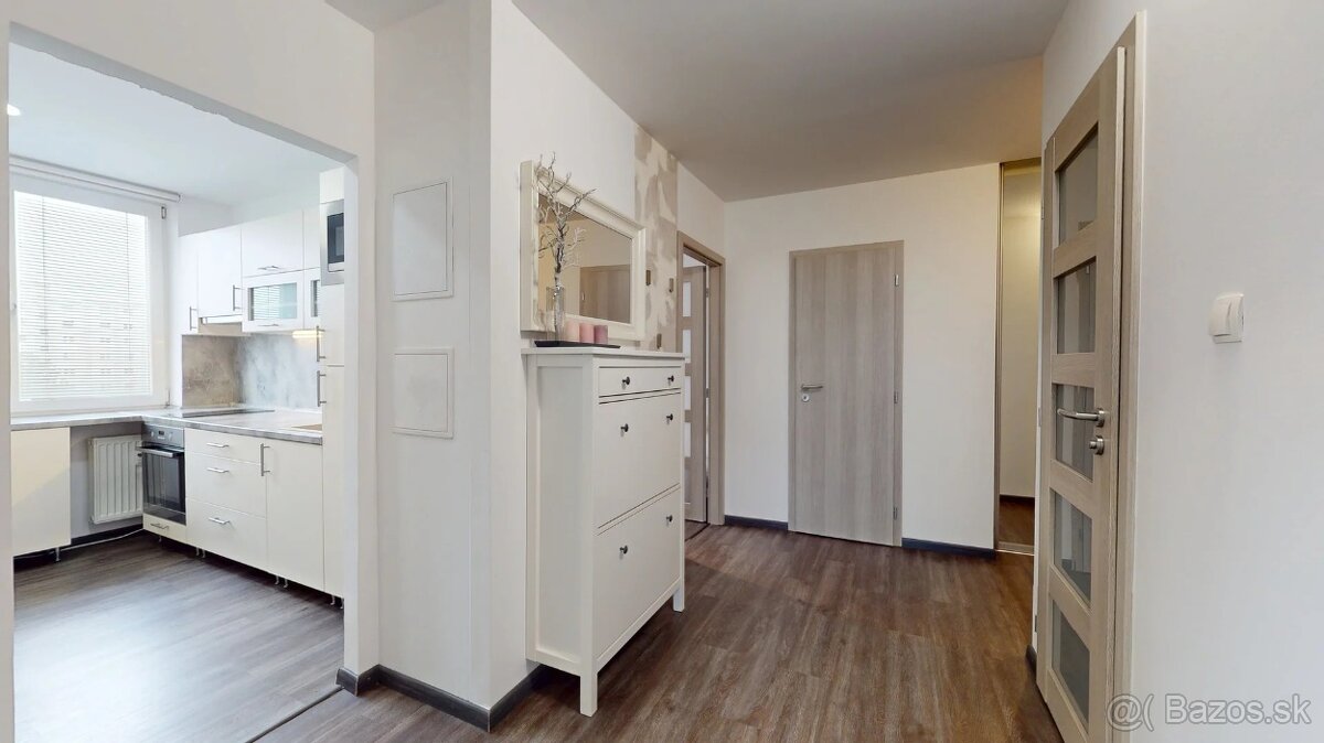 Zrekonštruovaný 3i. byt, zariadený - 6