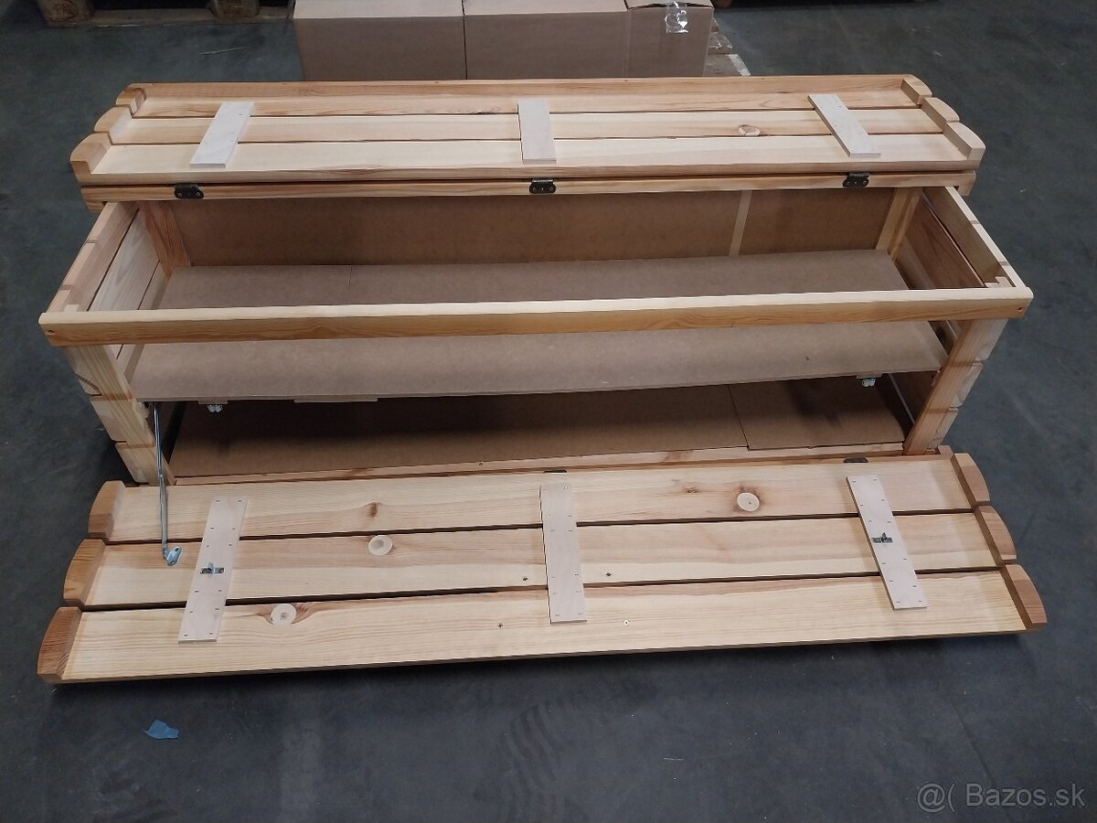 Stôl a stoličky - 6