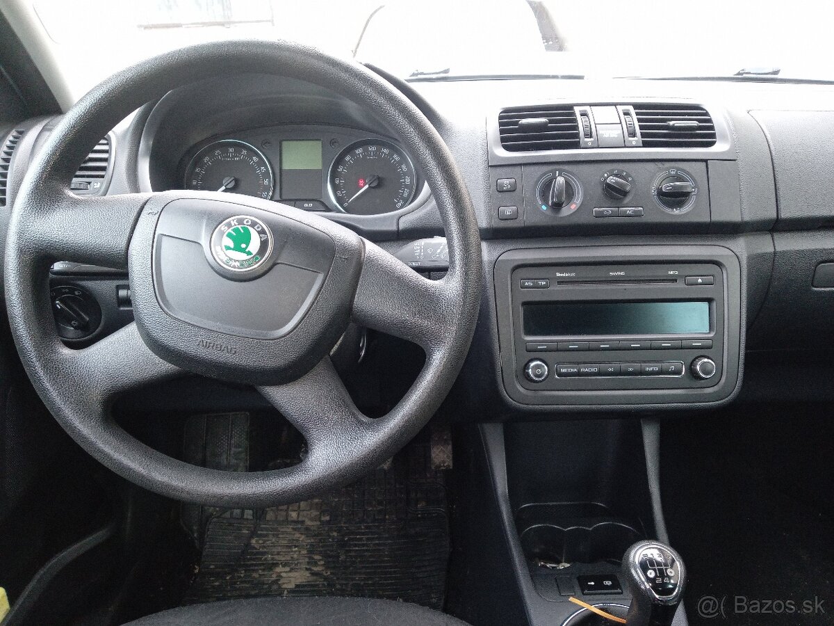 SKODA ROOMSTER 1,6 TDi,2011 - 6