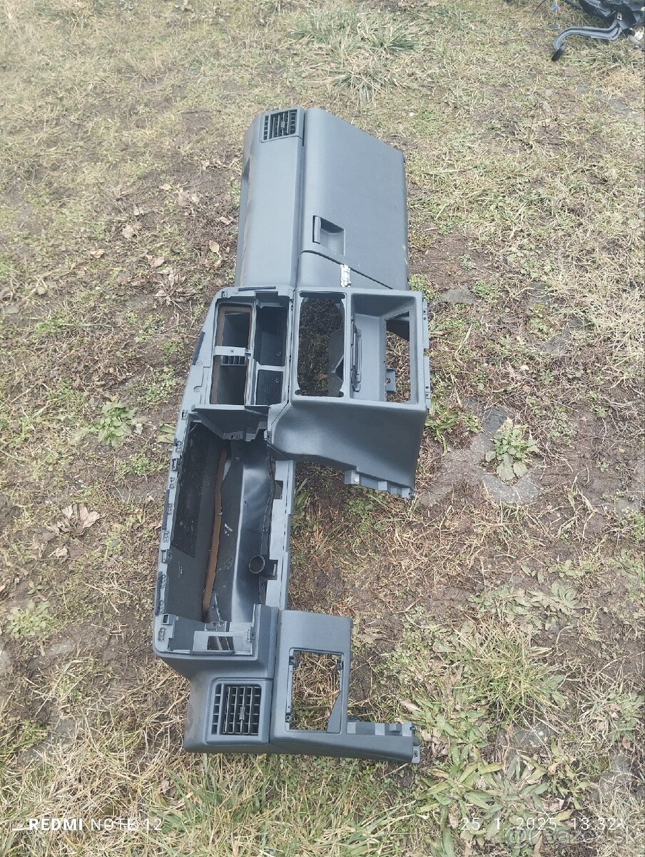 Peugeot 309 diely - 6