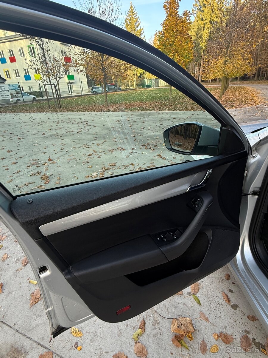 Škoda Octavia 3 1.6 TDi 81 kw - 6