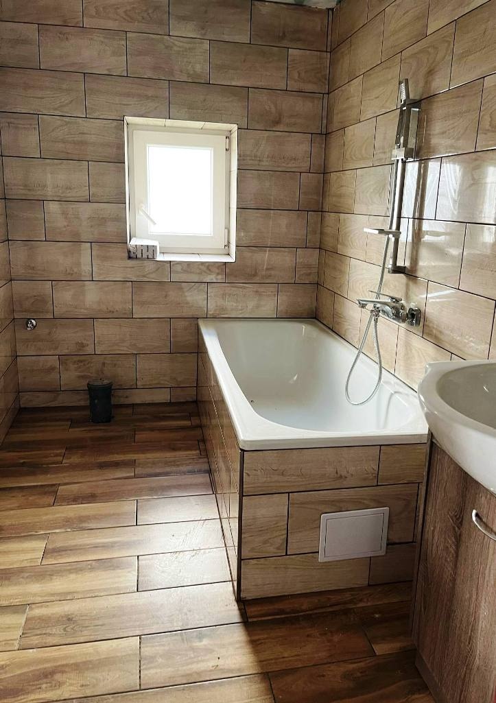 HALIČ - RD -NOVÁ kompletná REKONŠTRUKCIA - 6