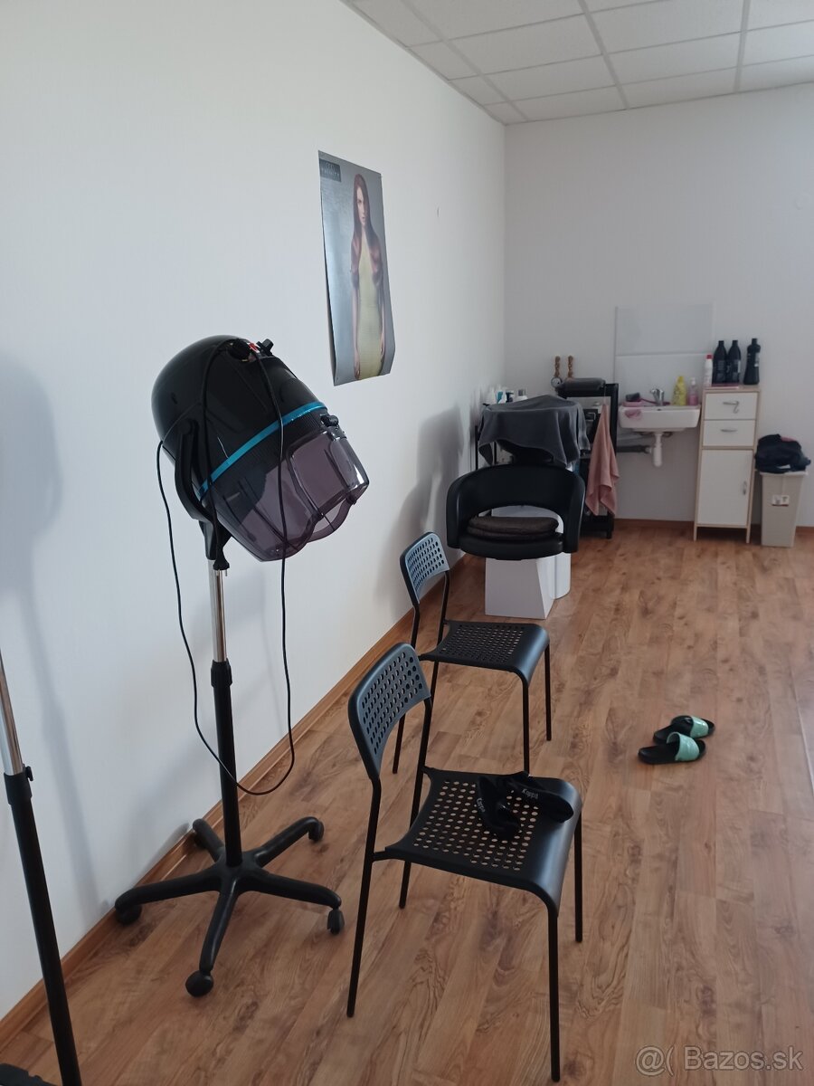 Vybavenie do kadernictva - 6