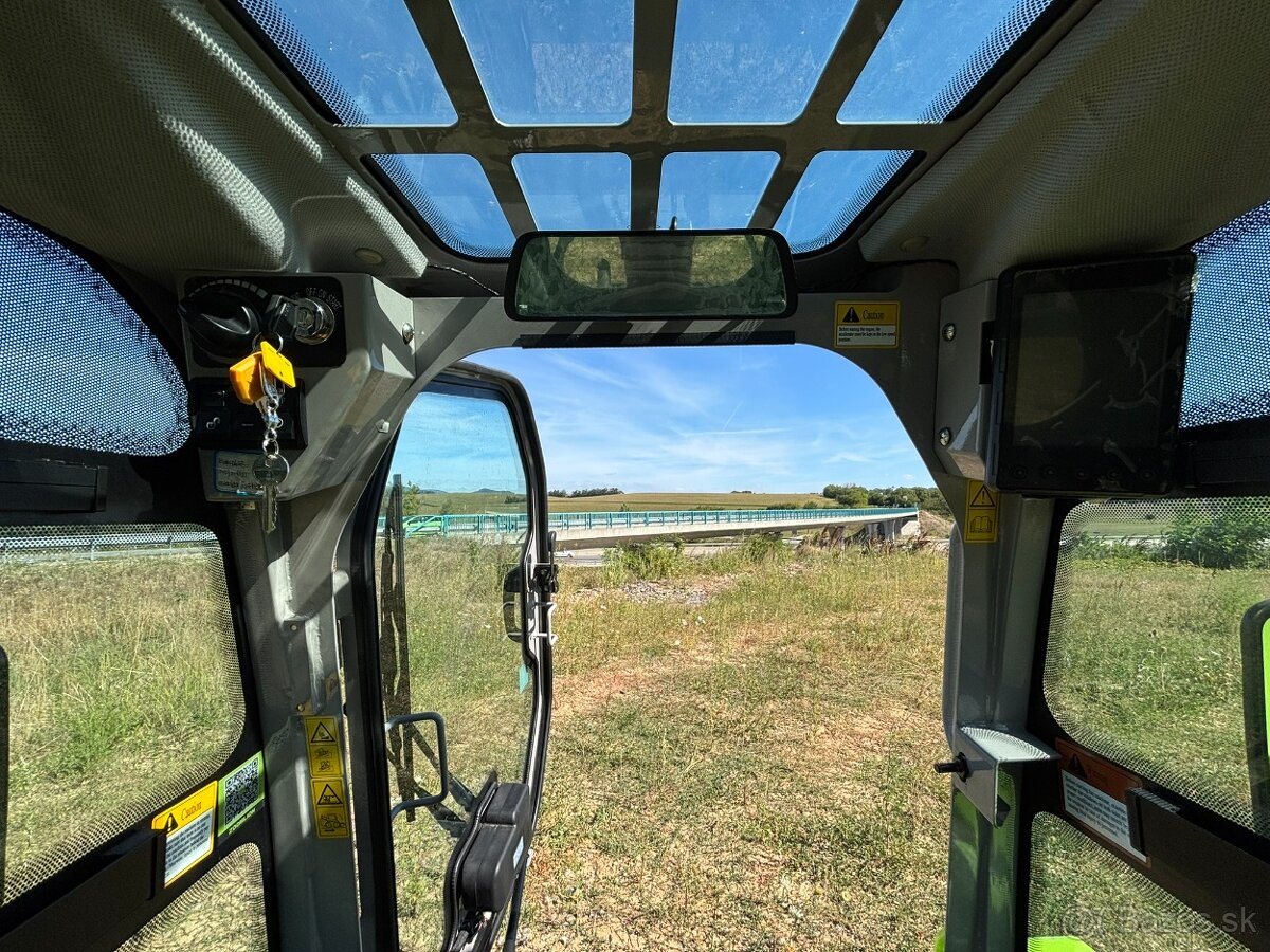 šmykom riadený nakladač - 6