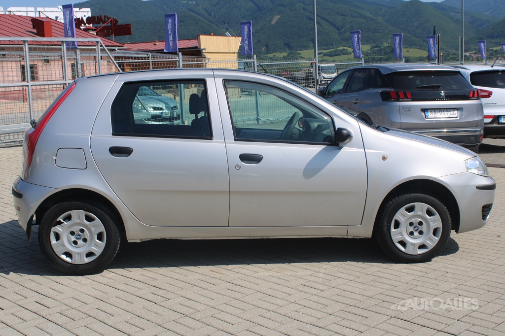 Fiat Punto 1,2 i 8V 44 kW - 6