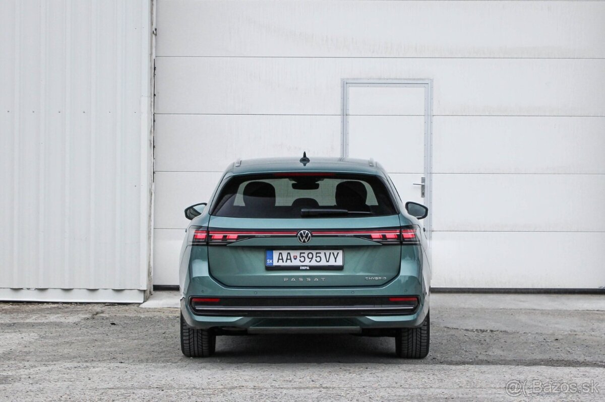 Volkswagen Passat Variant 1.5 TSI eHybrid ELEGANCE - 6
