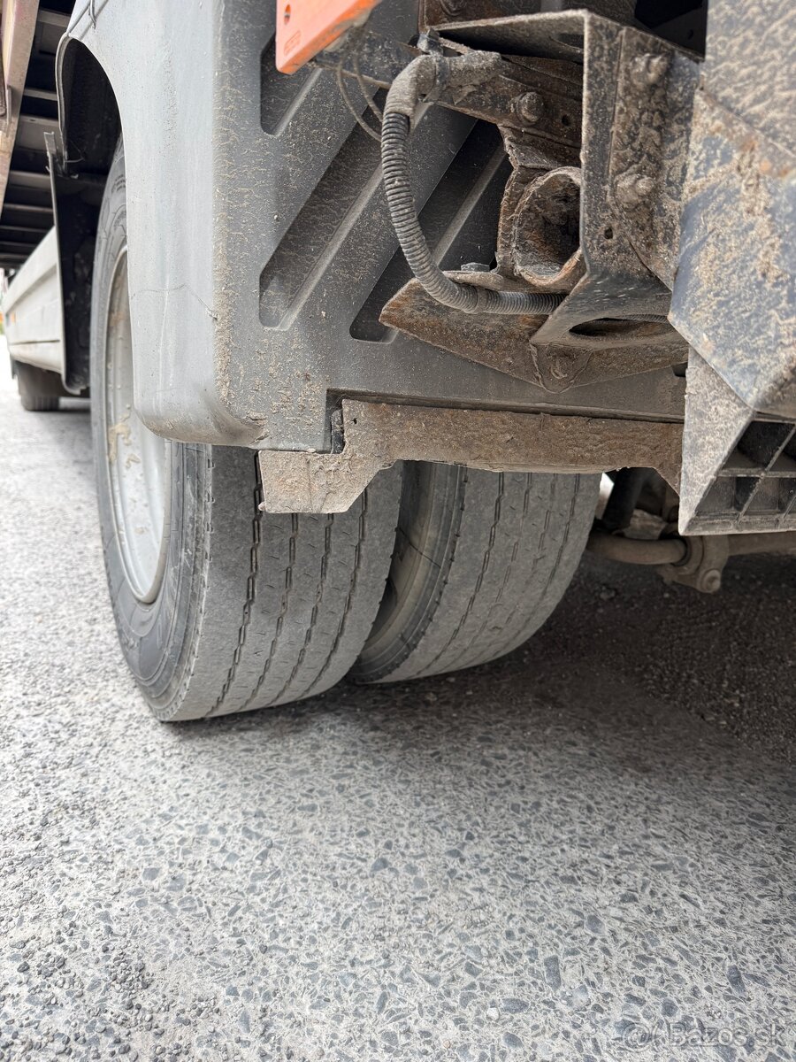 Mercedes Atego 11990 kg čelo - 6