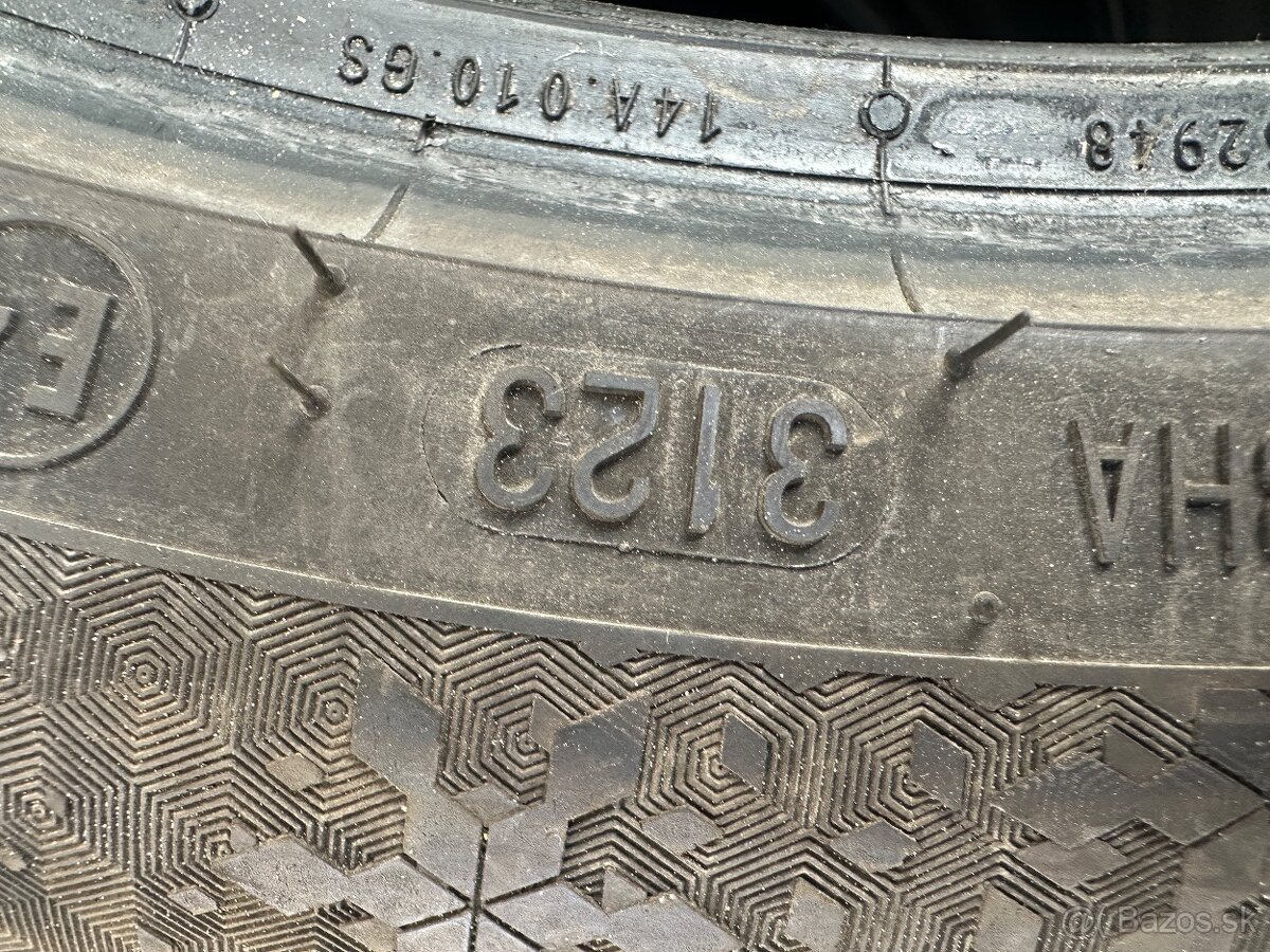 Zimné pneu Comtinental 245/45r18 - 6