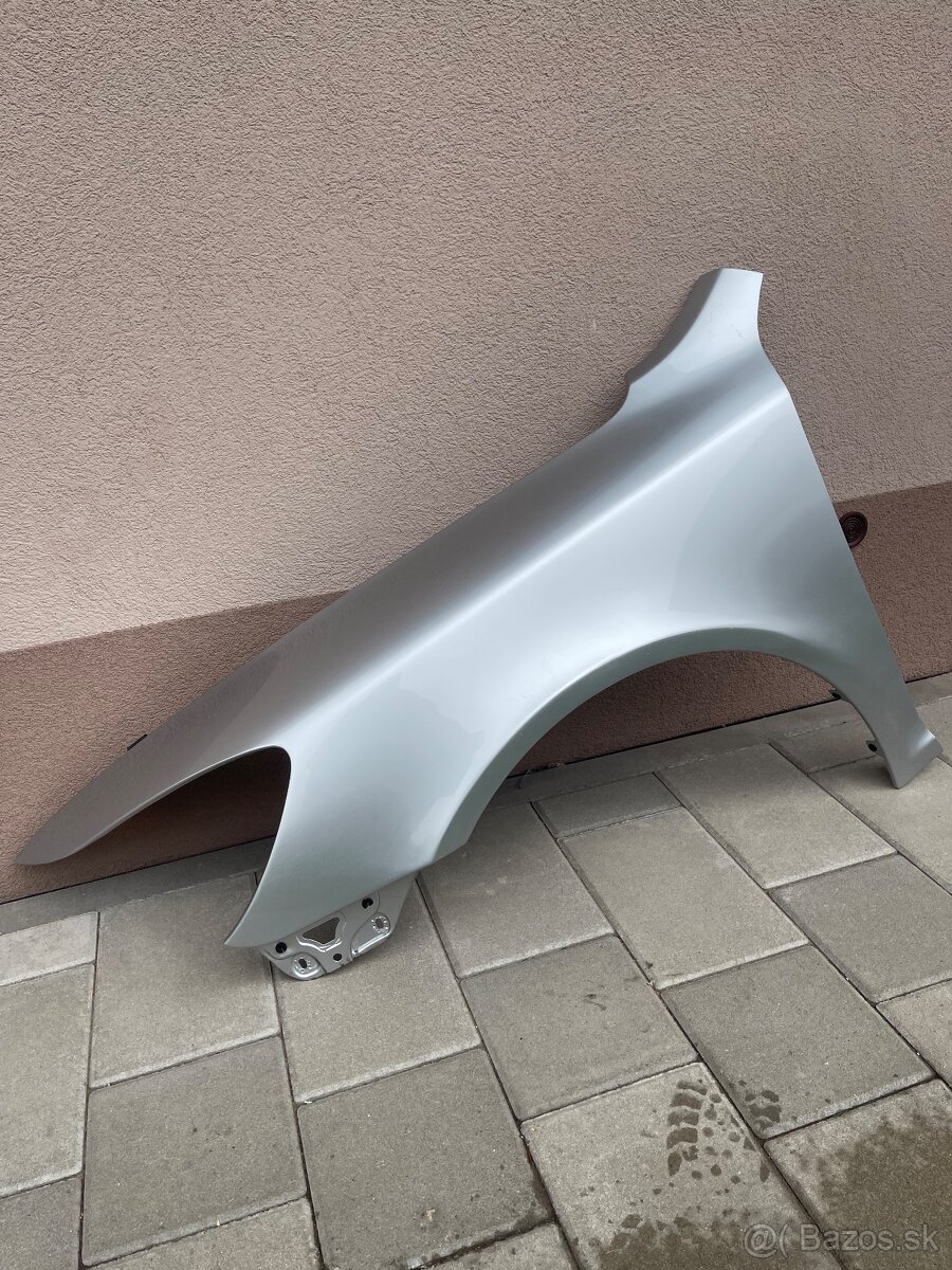 Predny blatnik Škoda Octavia 2 facelift 2010 - 6