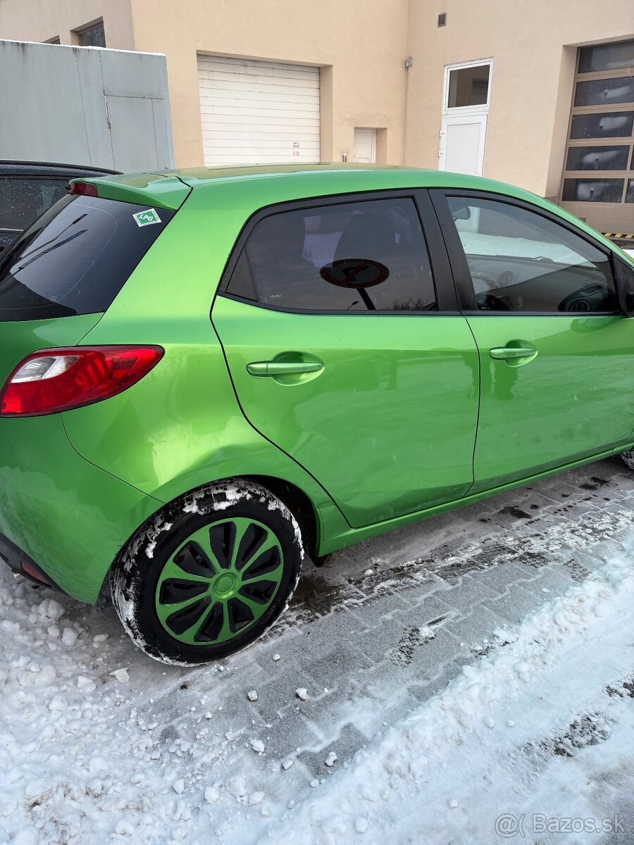 Mazda 2 DE - 6
