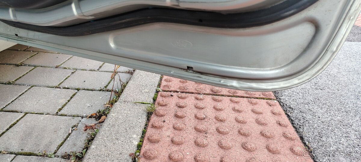 Ford S-max 1.8 TDCi manuál 7 miestne - 6