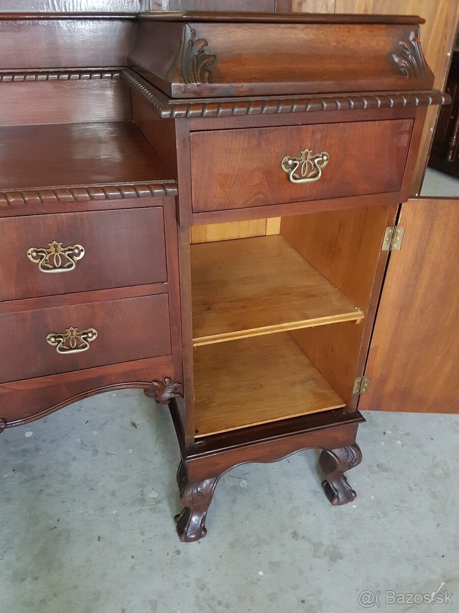 Starožitný nabytok - 6