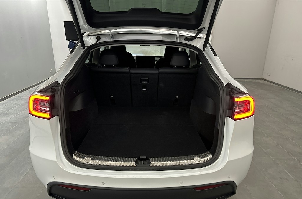 Tesla Model Y MY22 Ryzen, Long Range AWD, +DPH - 6